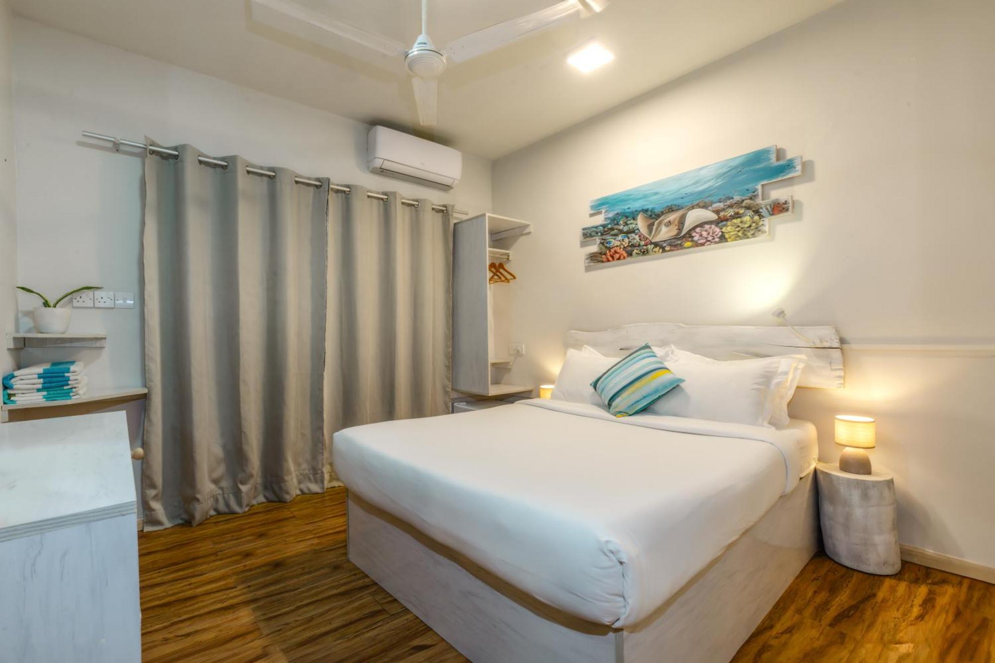 Ocean Pearl Maldives At Gulhi Island Hotel Buitenkant foto
