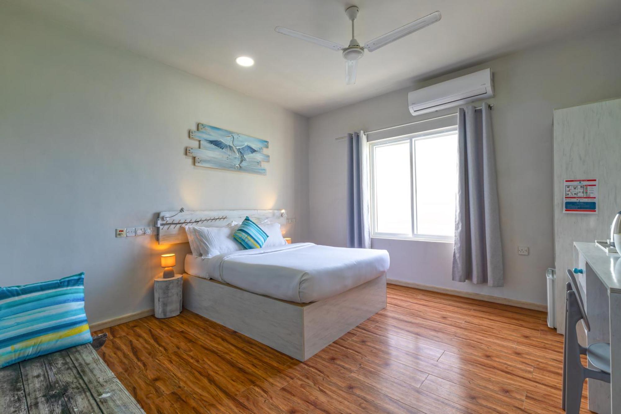 Ocean Pearl Maldives At Gulhi Island Hotel Buitenkant foto
